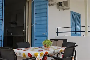 Mareinsicilia Dammusa 4*