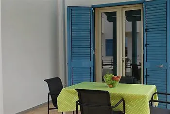 Отель Mareinsicilia Dammusa